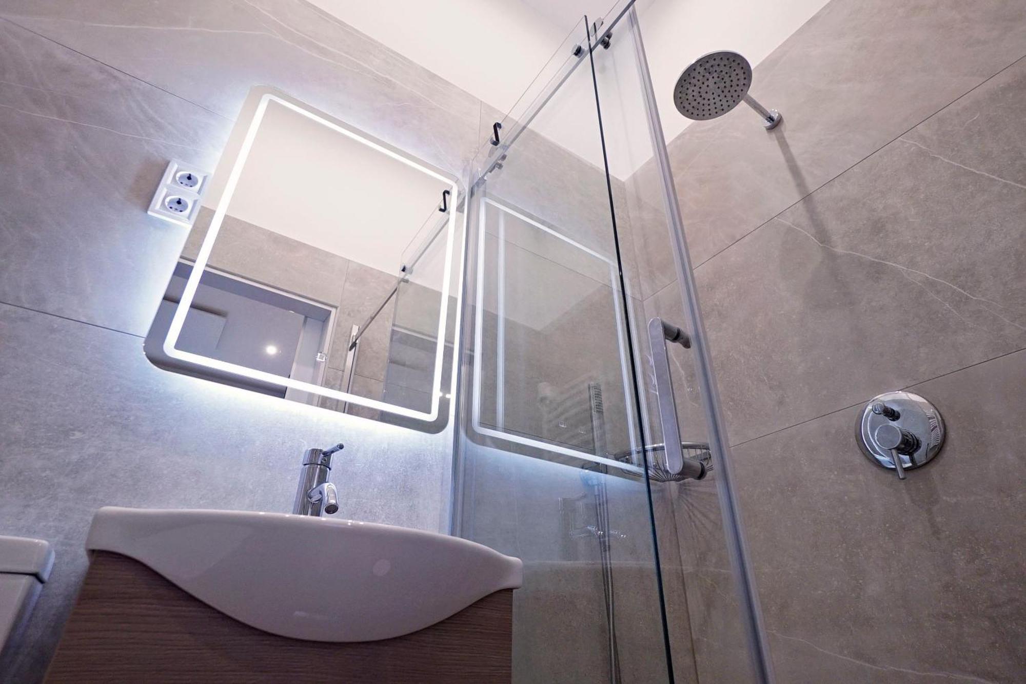 Apartment K03 Elitehost Kis Diofa