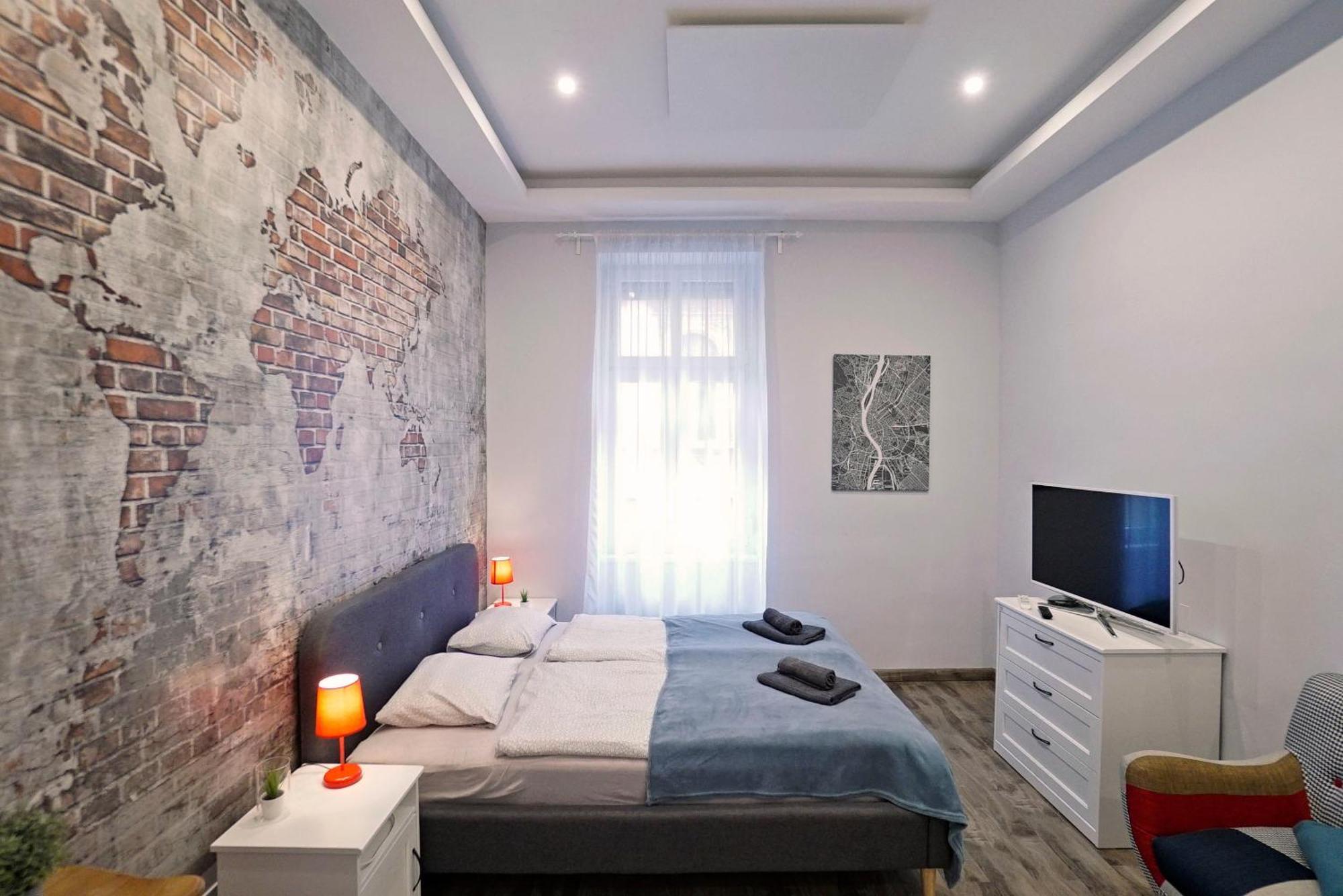 K03 Elitehost Kis Diofa Apartment *